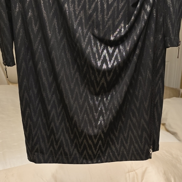 Cache Black and Silver Chevron Long Sleeve Dress - Picture 4 of 16